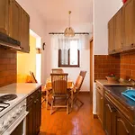 Neve - Two-bedroom With Balcony And Sea View