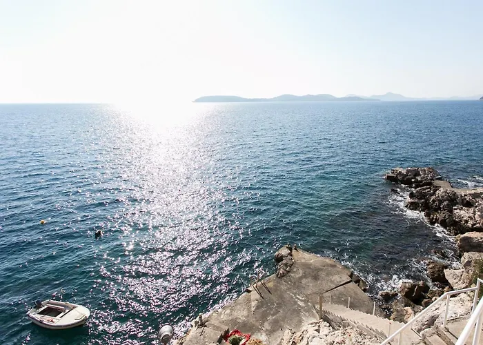 Apartament Neve - Two-bedroom With Balcony And Sea View